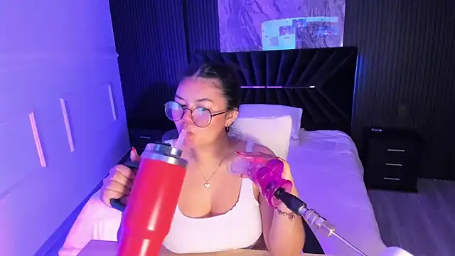 Geabloom online show from January 2025 03:58:01 AM