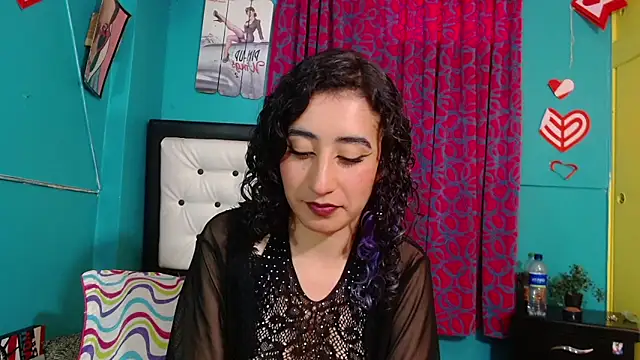 valerie mase online show from September 2025 06:56:02 PM