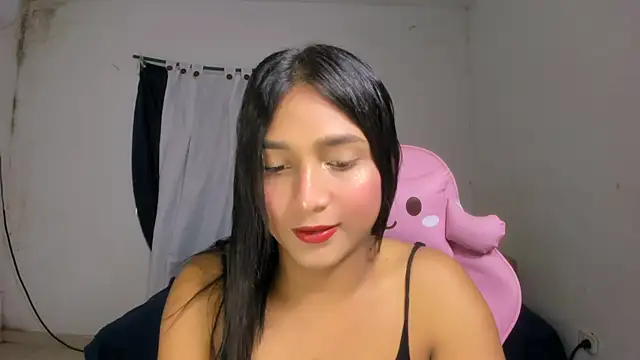 Miss noah18 online show from September 2025 06:11:02 PM