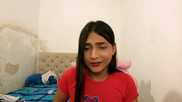 Miss noah18 online show from May 2026 07:30:02 PM