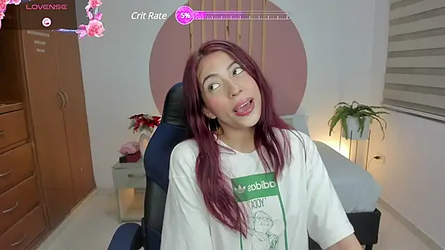 Snapshot of sweetpeach_20 chatting on February 2025 07:27:02 PM sweetpeach 20 online show from February 2025 07:27:02 PM