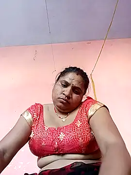 Snapshot of Aadhya_Bahri chatting on January 2025 10:06:01 AM Aadhya Bahri online show from January 2025 10:06:01 AM