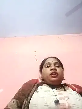 Snapshot of Aadhya_Bahri chatting on January 2025 06:54:02 PM Aadhya Bahri online show from January 2025 06:54:02 PM