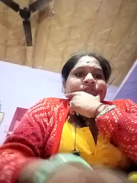 Snapshot of Aadhya_Bahri chatting on January 2025 06:49:01 PM Aadhya Bahri online show from January 2025 06:49:01 PM