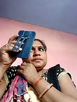 Snapshot of Aadhya_Bahri chatting on January 2025 09:45:01 AM Aadhya Bahri online show from January 2025 09:45:01 AM