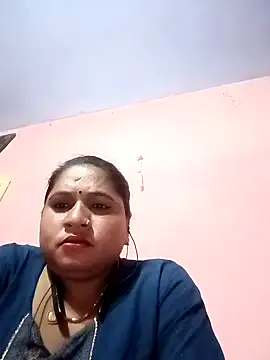 Snapshot of Aadhya_Bahri chatting on January 2025 02:14:01 PM Aadhya Bahri online show from January 2025 02:14:01 PM