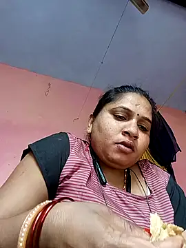 Snapshot of Aadhya_Bahri chatting on January 2025 04:30:01 AM Aadhya Bahri online show from January 2025 04:30:01 AM