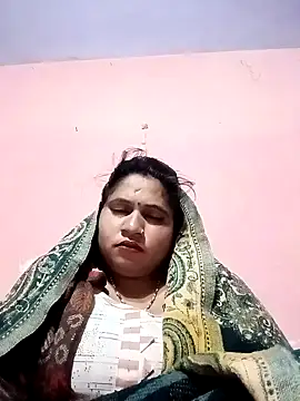 Snapshot of Aadhya_Bahri chatting on January 2025 11:45:02 PM Aadhya Bahri online show from January 2025 11:45:02 PM