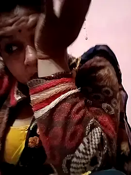 Snapshot of Aadhya_Bahri chatting on January 2025 11:56:01 PM Aadhya Bahri online show from January 2025 11:56:01 PM