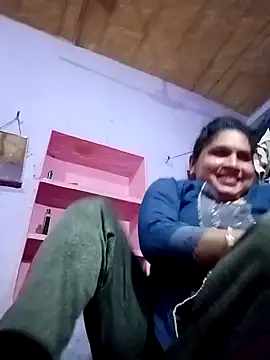 Snapshot of Aadhya_Bahri chatting on February 2025 07:57:02 AM Aadhya Bahri online show from February 2025 07:57:02 AM