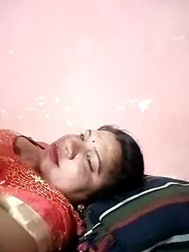 Snapshot of Aadhya_Bahri chatting on February 2025 11:01:01 PM Aadhya Bahri online show from February 2025 11:01:01 PM