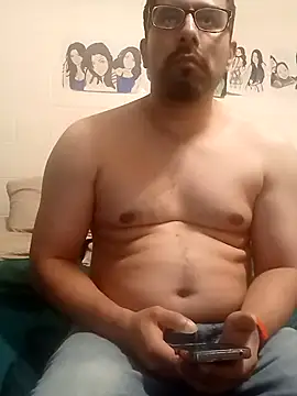 k1oudE online show from October 2025 04:11:01 AM