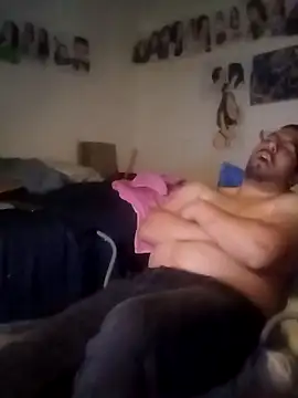 Snapshot of k1oudE chatting on November 2025 04:07:02 PM k1oudE online show from November 2025 04:07:02 PM