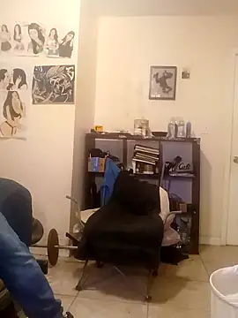 Snapshot of k1oudE chatting on December 2025 03:12:03 AM k1oudE online show from December 2025 03:12:03 AM