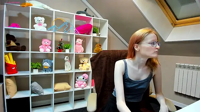 Snapshot of ElizabethHarpper chatting on January 2025 01:06:02 AM ElizabethHarpper online show from January 2025 01:06:02 AM