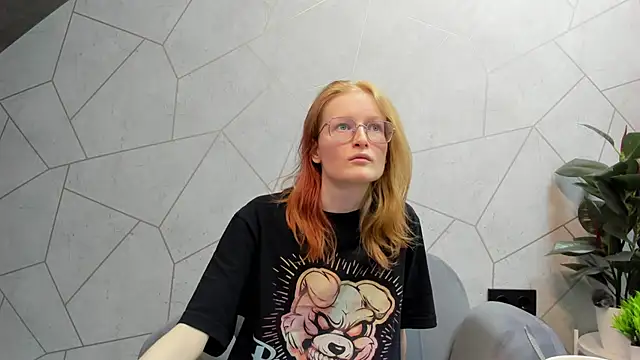 Snapshot of ElizabethHarpper chatting on February 2025 08:17:01 AM ElizabethHarpper online show from February 2025 08:17:01 AM