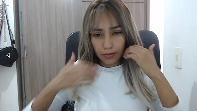 isabela oh online show from February 2025 03:37:02 PM