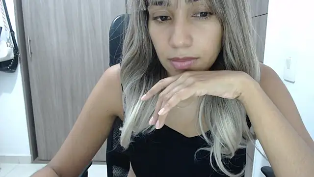 isabela oh online show from March 2025 08:46:02 PM