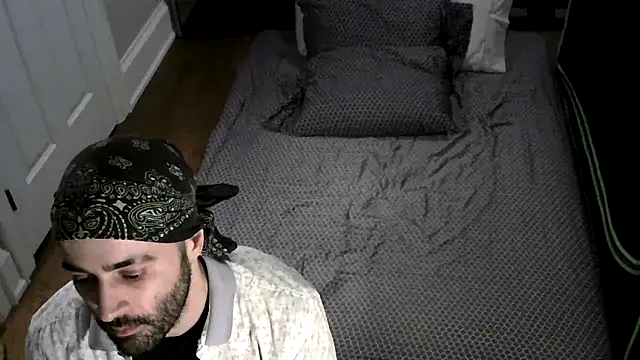 Faded-Solo online show from January 2025 01:05:02 AM