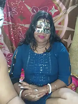 Snapshot of Hot_muskaan chatting on February 2025 02:13:02 PM Hot muskaan online show from February 2025 02:13:02 PM