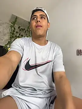 Angel Khouri online show from January 2026 04:17:02 AM