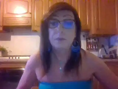 Snapshot of Tiabet chatting on December 2025 11:08:01 AM Tiabet online show from December 2025 11:08:01 AM