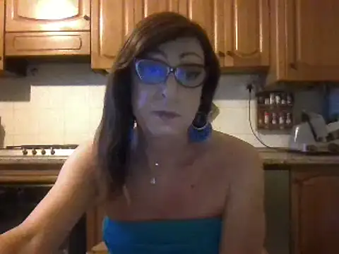 Tiabet online show from March 2026 09:30:01 PM