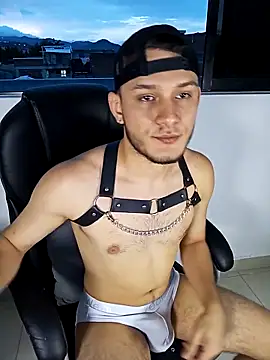 1Tommy9 online show from March 2026 11:21:02 PM