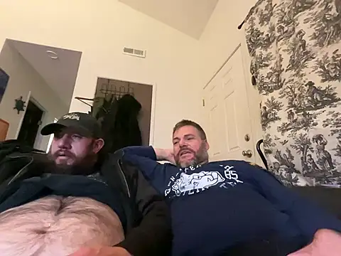 Snapshot of StruggleSnuggles chatting on January 2025 09:43:02 AM StruggleSnuggles online show from January 2025 09:43:02 AM