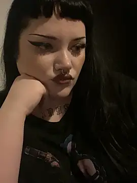 Gothicsiren online show from January 2025 01:35:01 AM