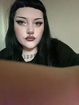 Gothicsiren online show from March 2025 04:15:02 PM