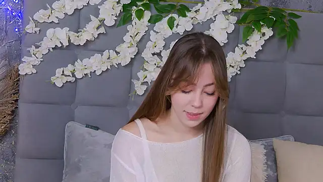 TheEmma online show from November 2025 07:20:02 AM