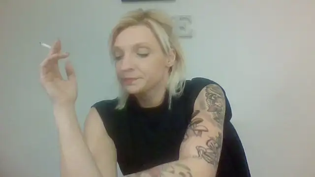 MegaVanyBunny online show from December 2024 10:47:01 PM