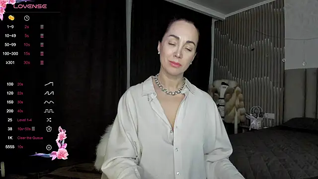 Snapshot of Monica_Weiss chatting on March 2026 03:25:01 PM Monica Weiss online show from March 2026 03:25:01 PM