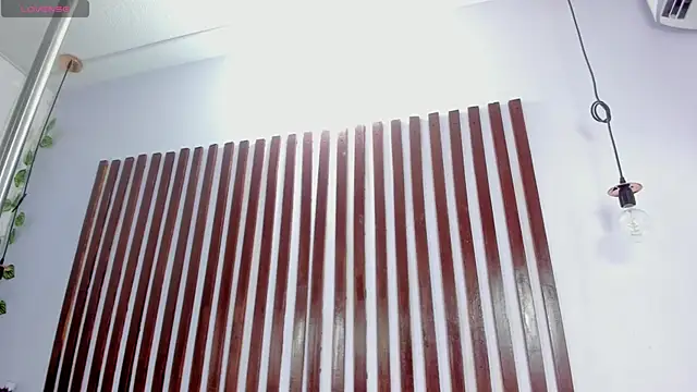 KRYSSTARITTER4 online show from January 2025 04:26:01 PM