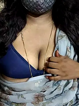 Snapshot of Rathi22 chatting on September 2025 02:44:02 PM Rathi22 online show from September 2025 02:44:02 PM