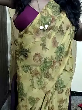 Snapshot of Rathi22 chatting on October 2025 02:28:02 PM Rathi22 online show from October 2025 02:28:02 PM