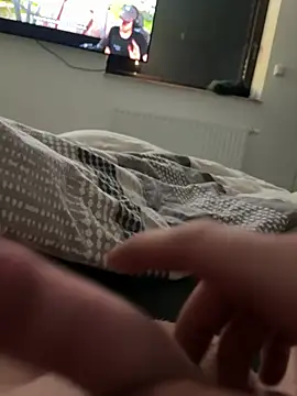 Finni04055 online show from April 2026 02:29:02 AM