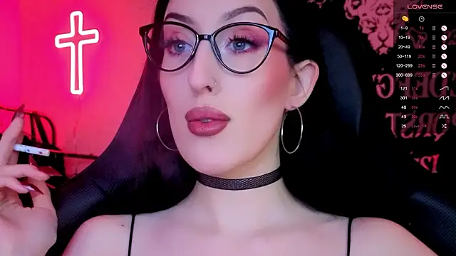 Snapshot of Miss_Alice__ chatting on March 2026 08:59:02 PM Miss Alice online show from March 2026 08:59:02 PM