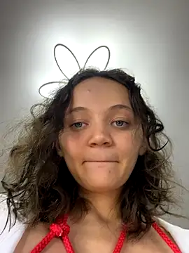 Snapshot of TheYourL chatting on September 2025 10:00:01 PM TheYourL online show from September 2025 10:00:01 PM