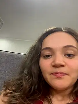 Snapshot of TheYourL chatting on October 2025 09:36:01 PM TheYourL online show from October 2025 09:36:01 PM