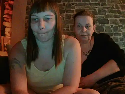 Sweet Phoenix online show from January 2025 09:34:02 PM