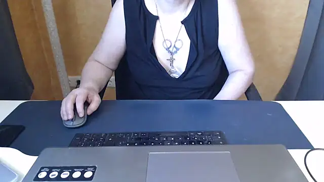 Sweet Phoenix online show from May 2026 08:11:01 AM