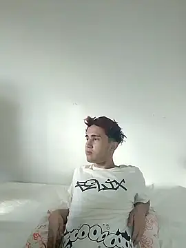 Lian Noath online show from January 2025 12:42:01 PM