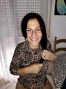 Snapshot of SEXYMIKY87 chatting on October 2025 12:38:01 PM SEXYMIKY87 online show from October 2025 12:38:01 PM