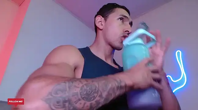 Snapshot of Joylopez_fit chatting on January 2025 02:53:02 PM Joylopez fit online show from January 2025 02:53:02 PM