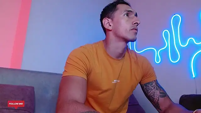 Snapshot of Joylopez_fit chatting on February 2025 02:13:02 PM Joylopez fit online show from February 2025 02:13:02 PM