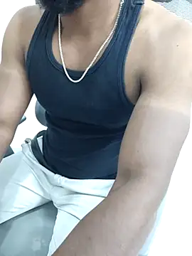 hot boy dic online show from November 2025 02:05:01 PM