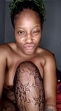 Snapshot of Thando04 chatting on January 2025 02:29:01 AM Thando04 online show from January 2025 02:29:01 AM