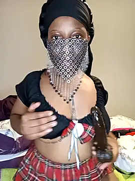 Snapshot of Thando04 chatting on February 2025 08:46:01 PM Thando04 online show from February 2025 08:46:01 PM